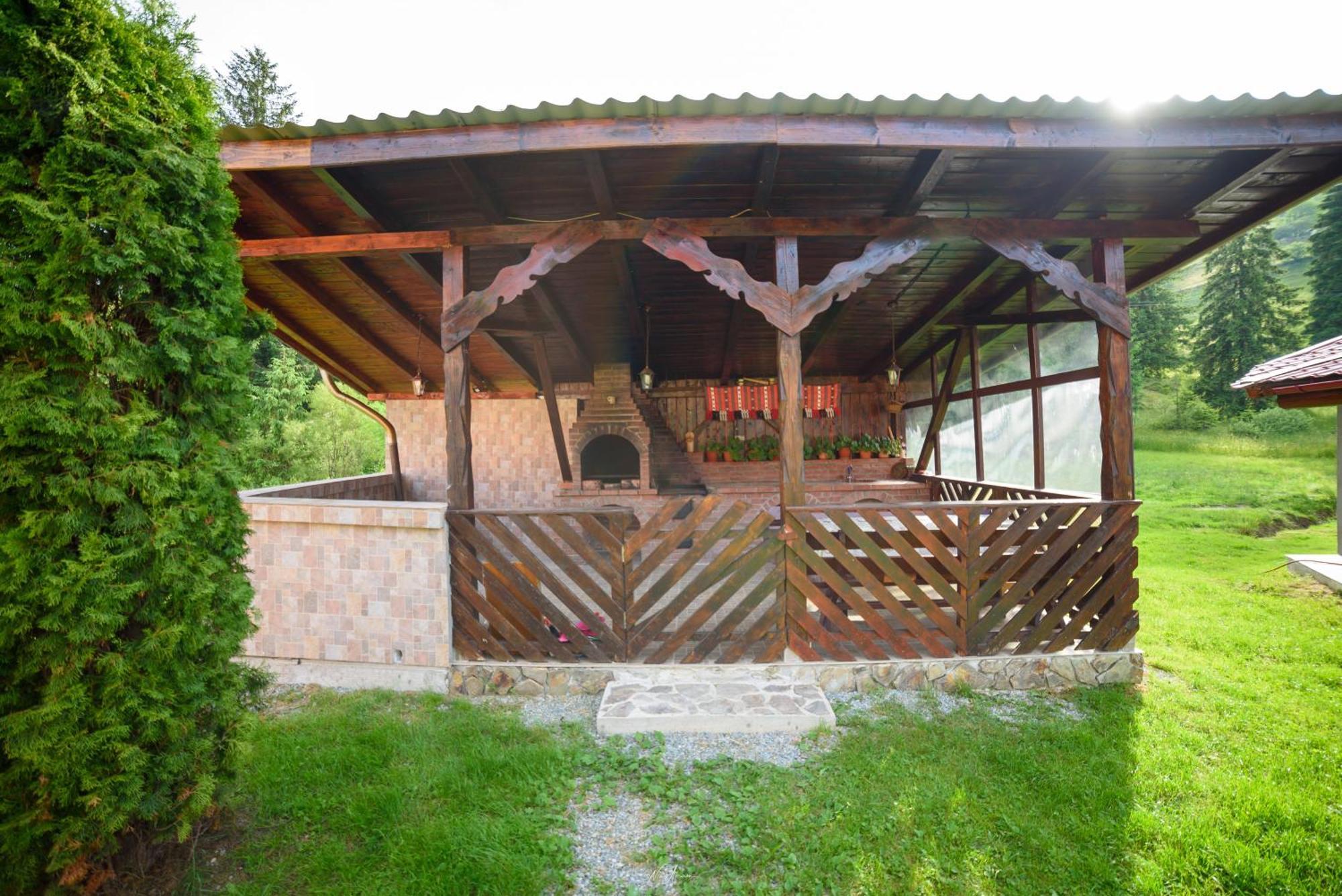 Casa Alina Villa Arieşeni Buitenkant foto